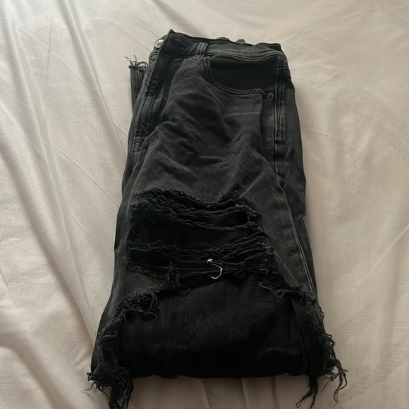 American Eagle Baggy Ripped Jeans - Picture 5 of 6
